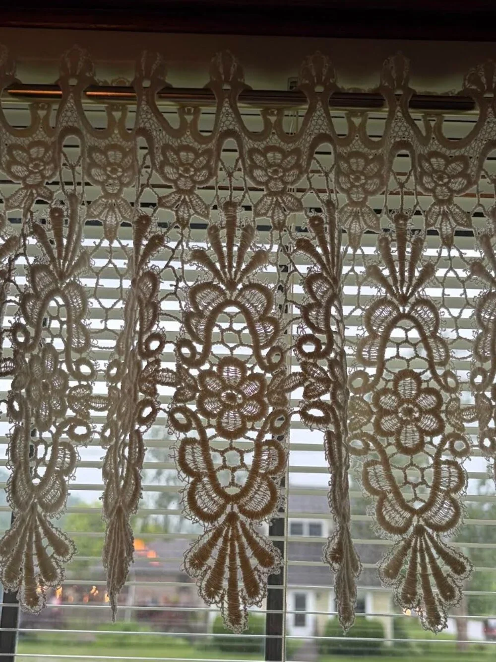 Imported Medallion Macrame Tier 29